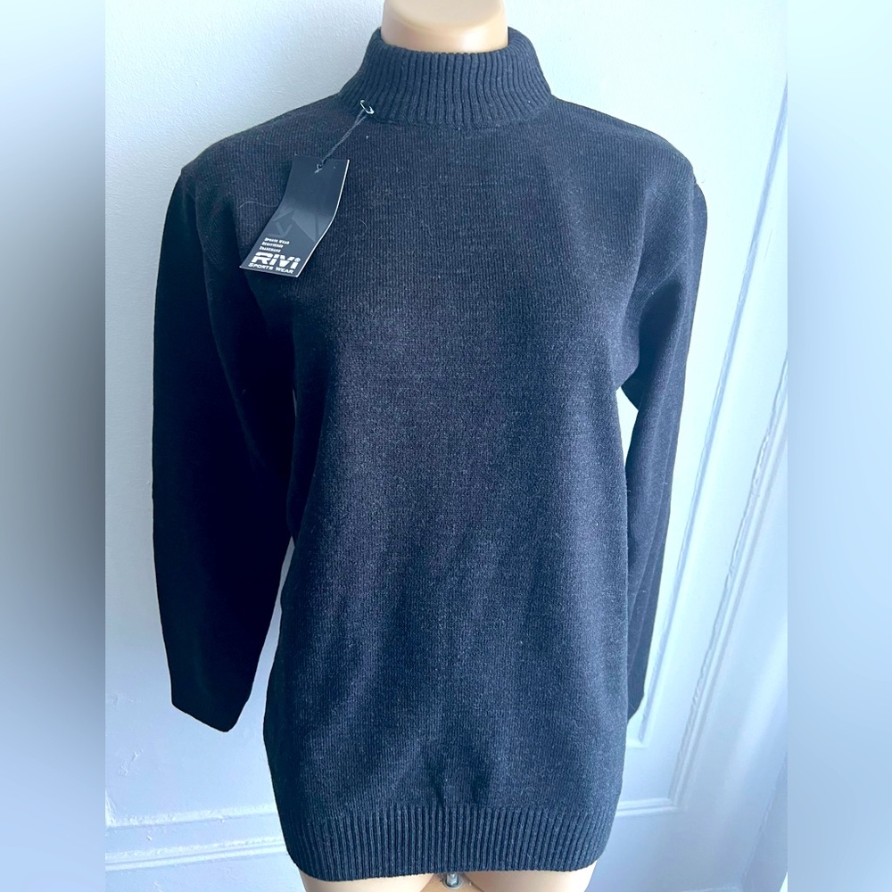 NWT men’s sweater, Size L